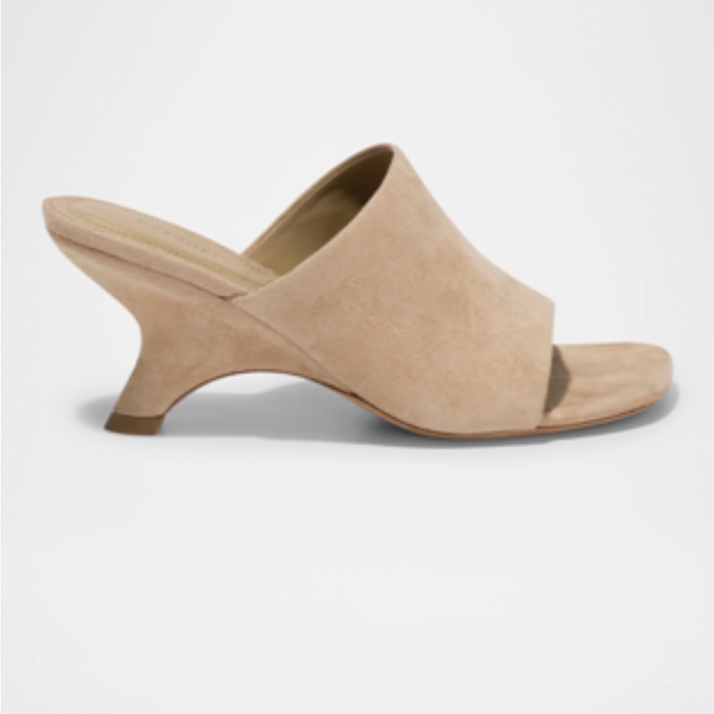 NIB SIMKHAI Shadow mules in calf suede. Size 39 Perf LUX gift for the Holidays